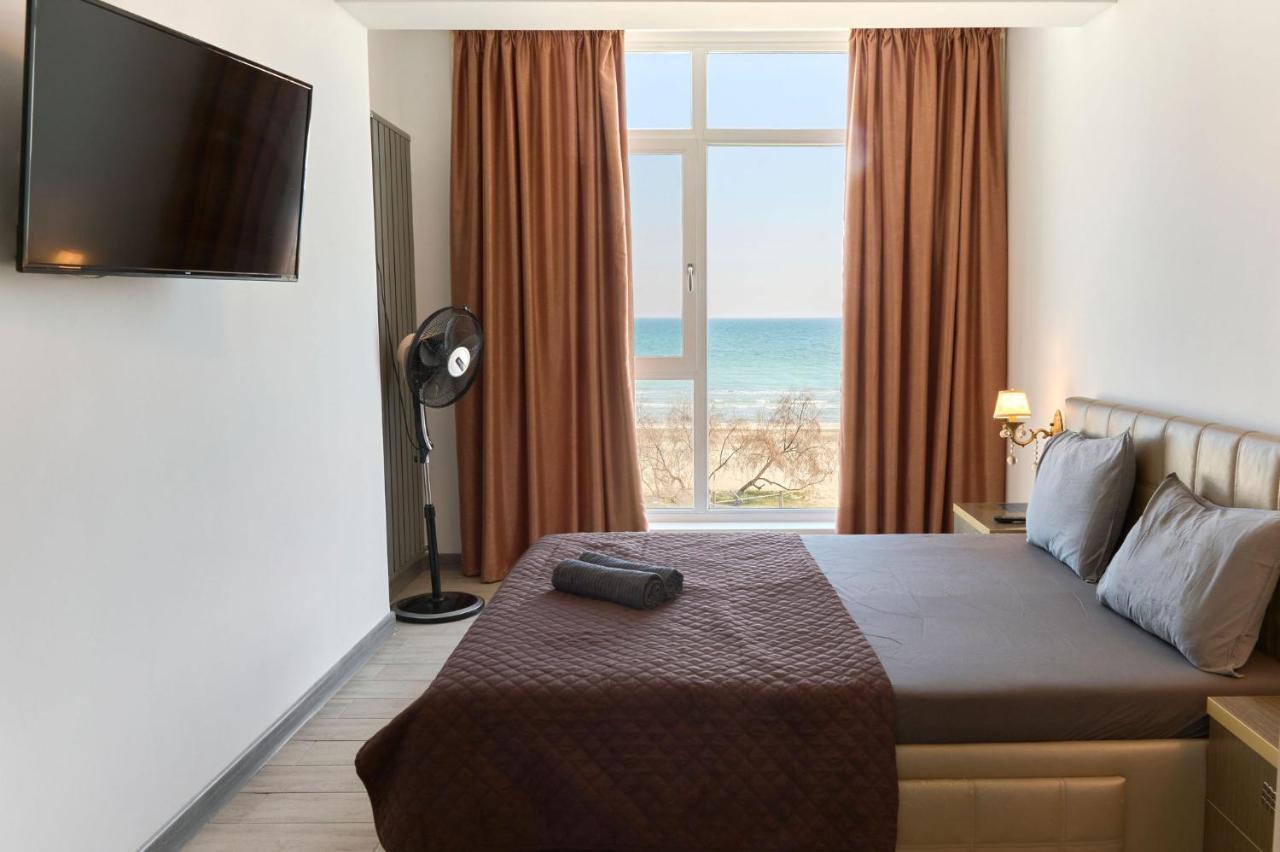 Glamour Red Apartment 22 In Spa Pool Resort مامايا المظهر الخارجي الصورة